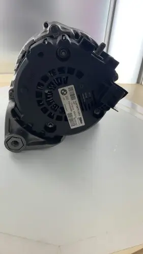 Ruildynamo BMW 220Amp